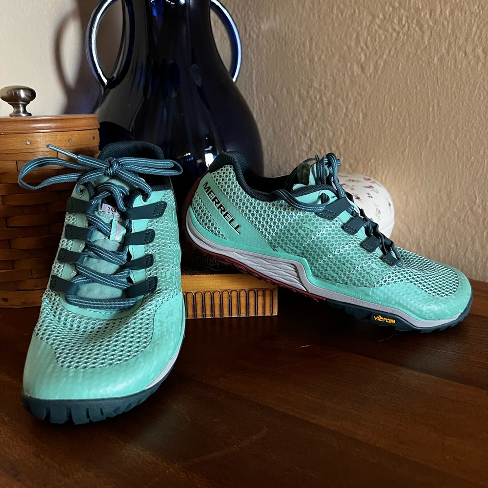 Merrell Women's Teal Athletic Shoes